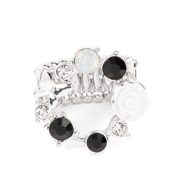 paparazzi Jewelry Paparazzi Butterfly Bustle Black Ring Poshmark
